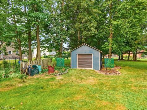 7468 Canyon Circle Middleburg Heights OH 44130