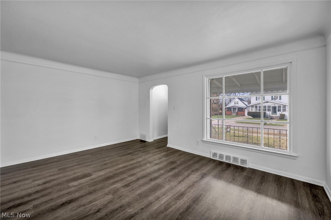 4413 Torrington Avenue Parma OH 44134