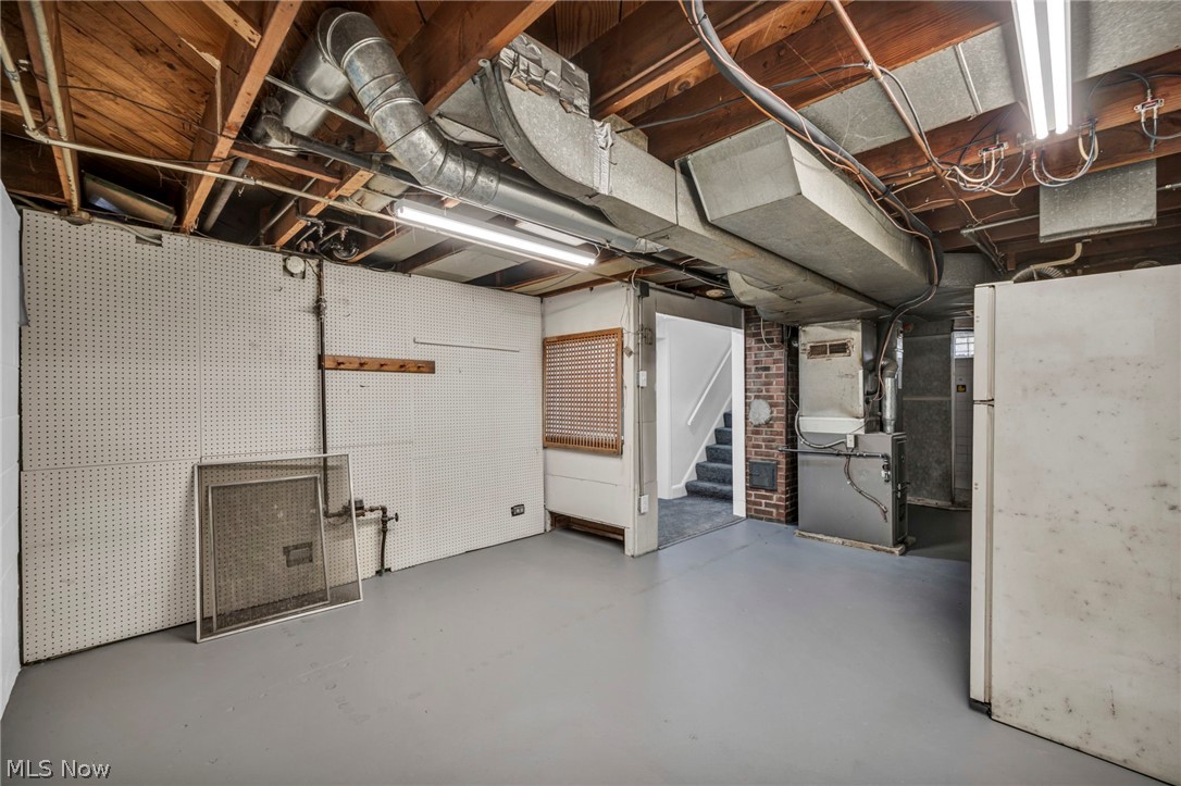 4413 Torrington Avenue Parma OH 44134