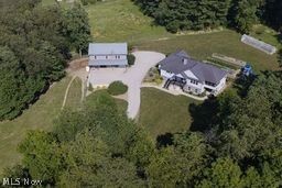 13862 Lawnfield Street SW Beach City OH 44608