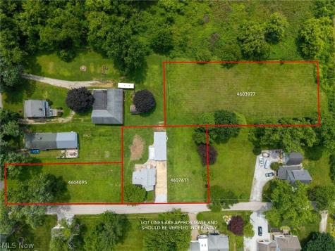 1740 Anton Street Akron OH 44320