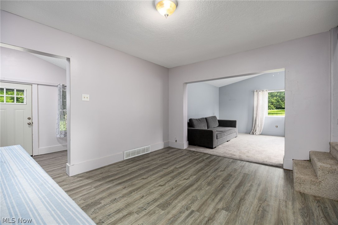 1740 Anton Street Akron OH 44320