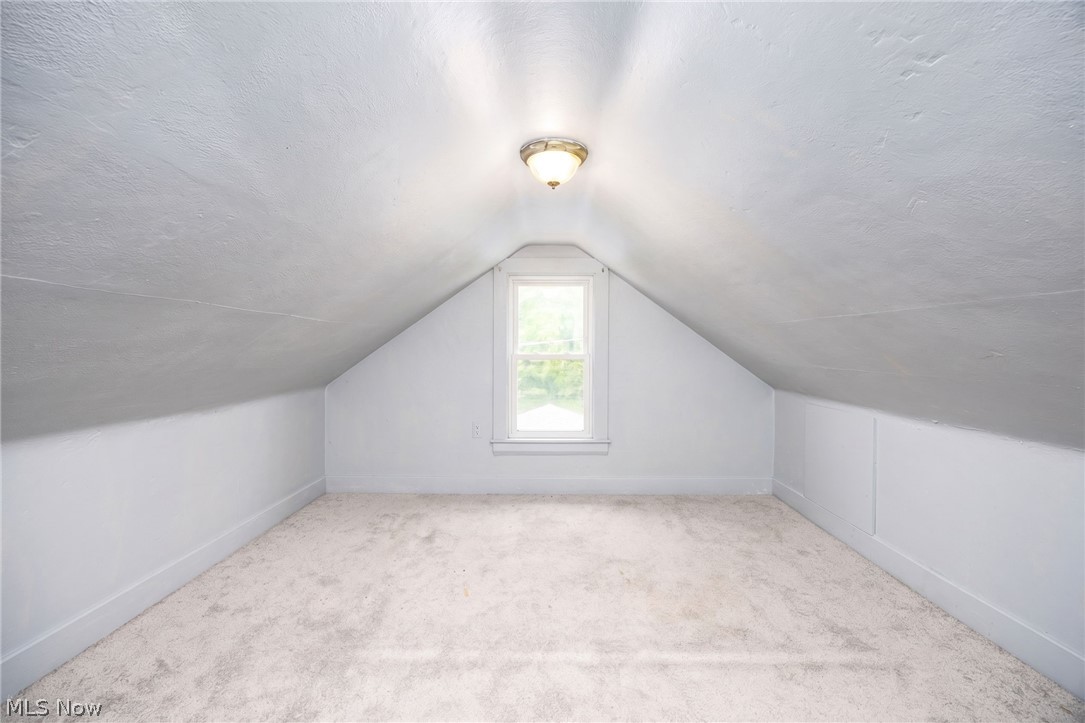 1740 Anton Street Akron OH 44320