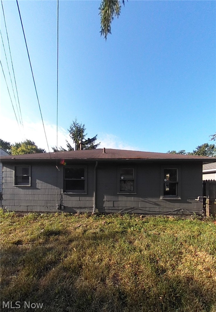 12510 Summerland Avenue Cleveland OH 44111