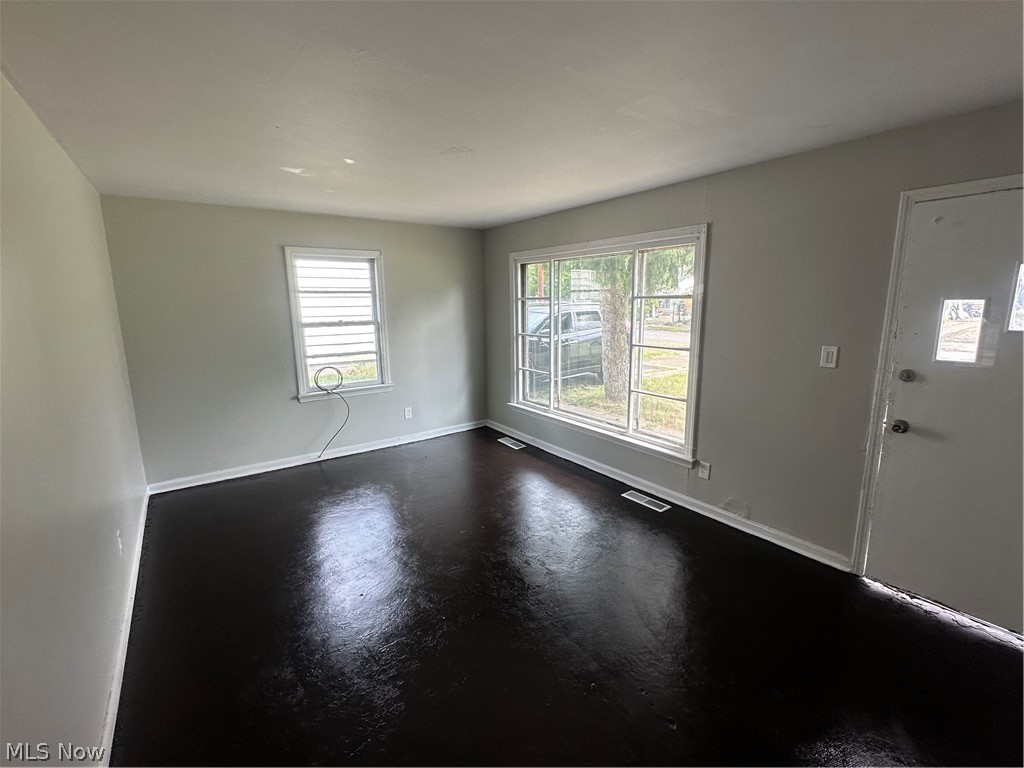 12510 Summerland Avenue Cleveland OH 44111