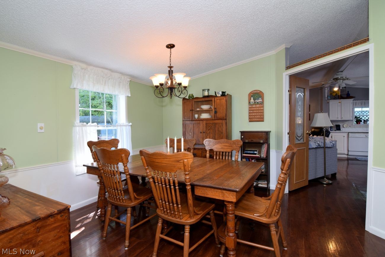 148 Oaktree Lane Hiram OH 44234