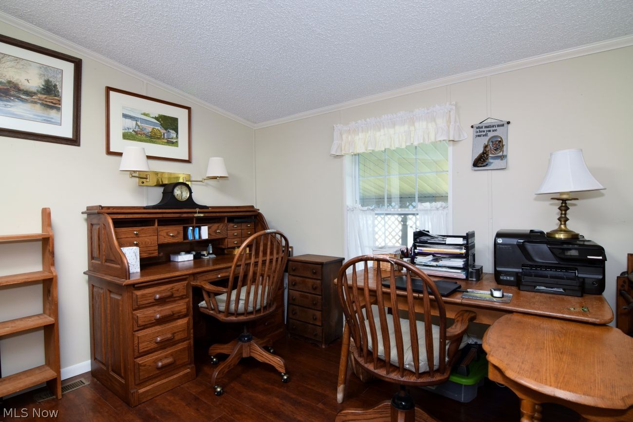 148 Oaktree Lane Hiram OH 44234