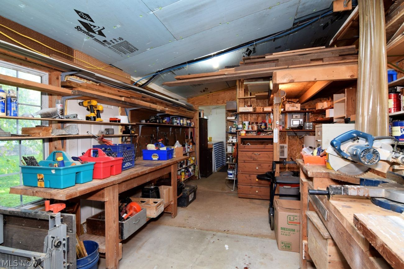 148 Oaktree Lane Hiram OH 44234