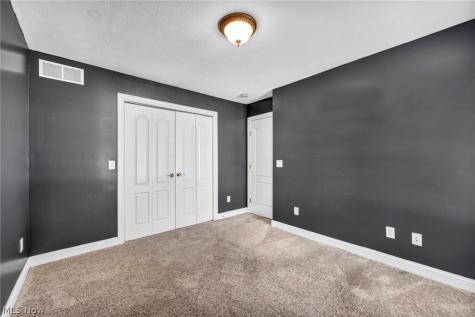 690 Grantwood Avenue Sheffield Lake OH 44054