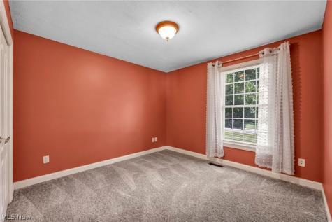 690 Grantwood Avenue Sheffield Lake OH 44054