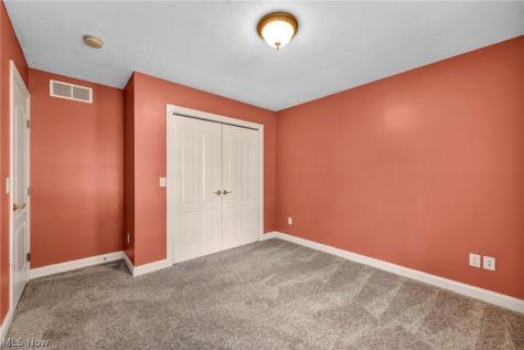 690 Grantwood Avenue Sheffield Lake OH 44054