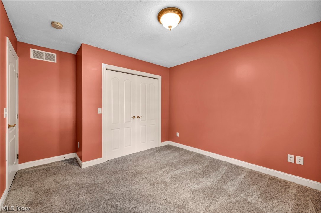 690 Grantwood Avenue Sheffield Lake OH 44054