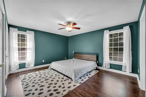 690 Grantwood Avenue Sheffield Lake OH 44054