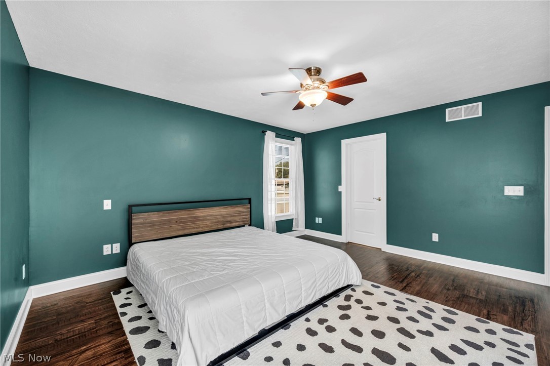 690 Grantwood Avenue Sheffield Lake OH 44054