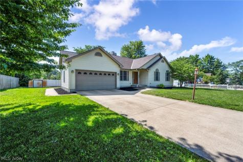 690 Grantwood Avenue Sheffield Lake OH 44054