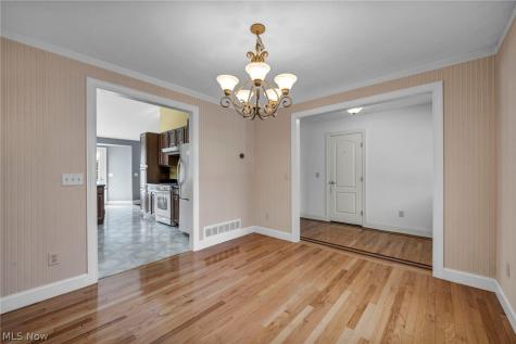 690 Grantwood Avenue Sheffield Lake OH 44054