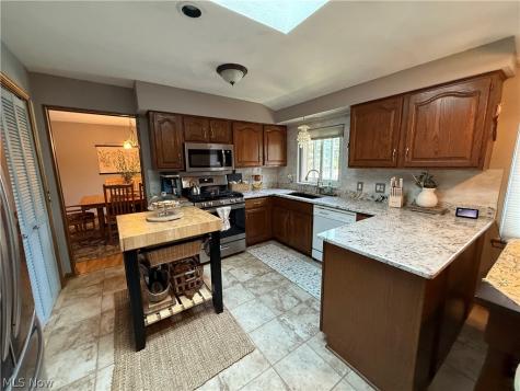 13981 Indian Creek Drive Middleburg Heights OH 44130