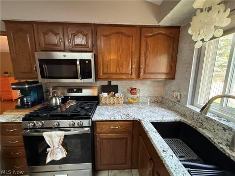 13981 Indian Creek Drive Middleburg Heights OH 44130