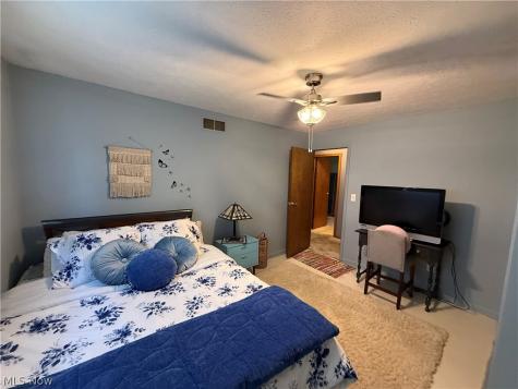 13981 Indian Creek Drive Middleburg Heights OH 44130