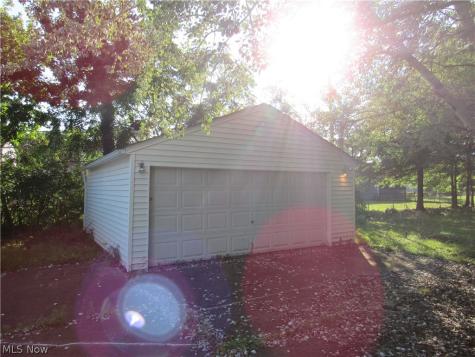596 Terrace Willowick OH 44095