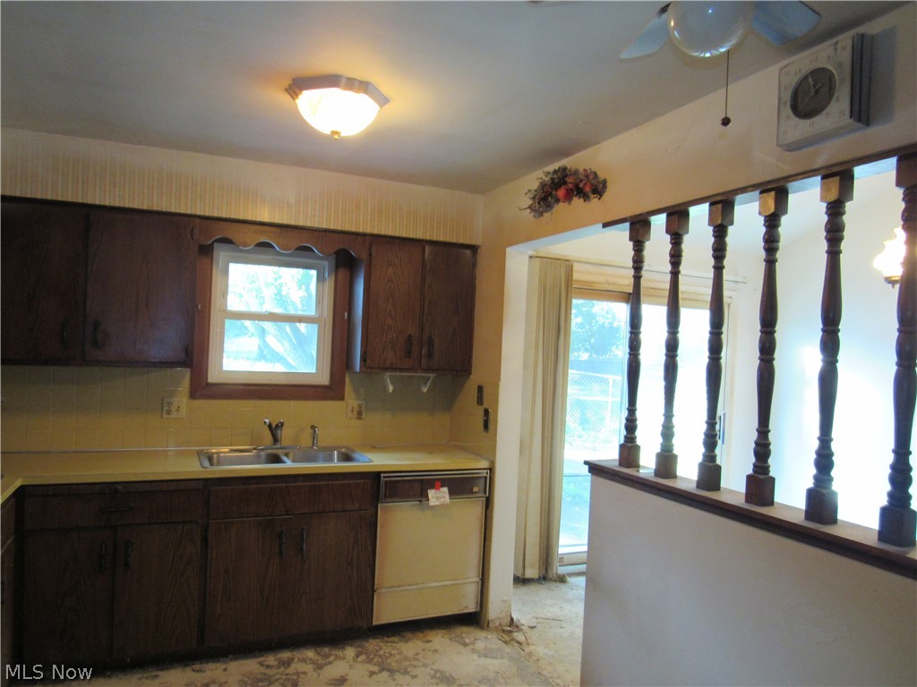 596 Terrace Willowick OH 44095