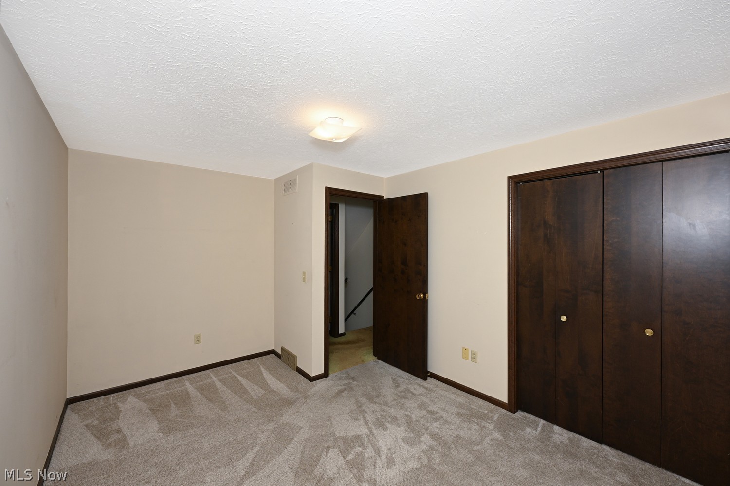 5490 Vermouth Street NW North Canton OH 44720
