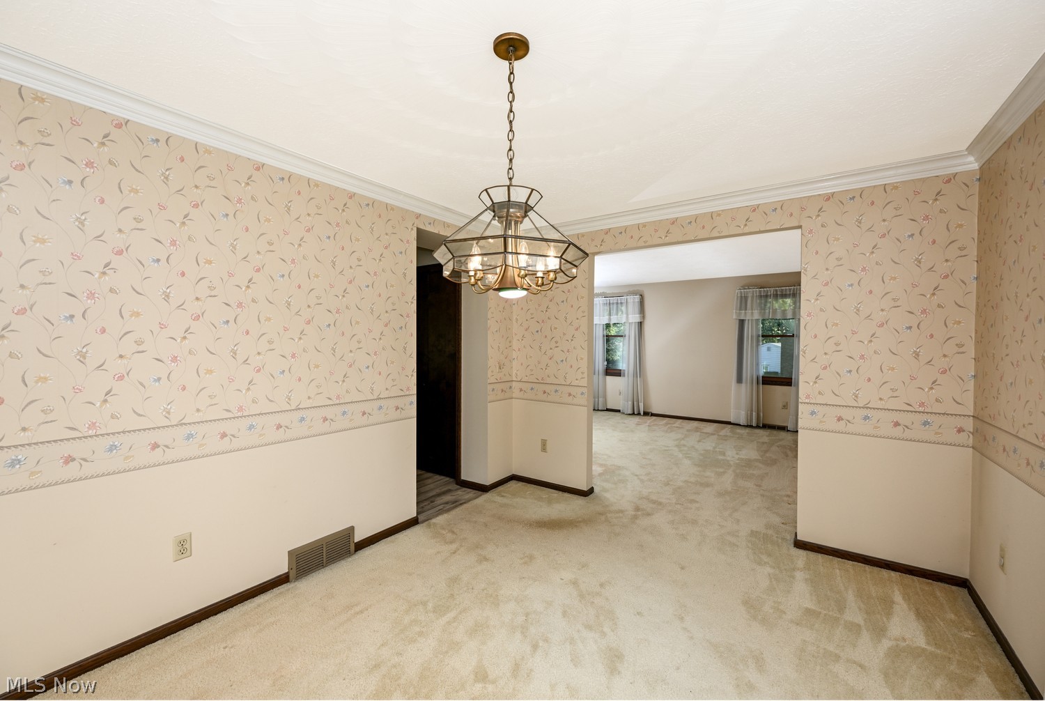 5490 Vermouth Street NW North Canton OH 44720