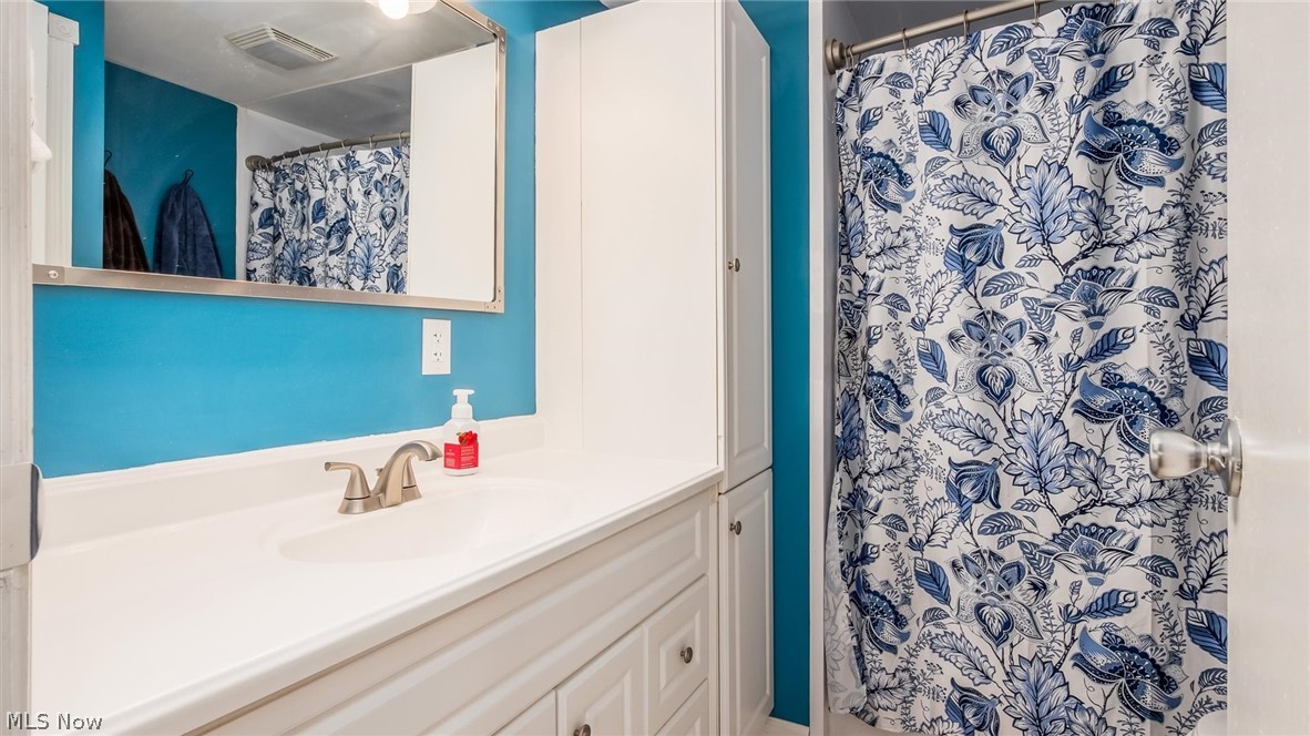 948 N Moorewood Drive Zanesville OH 43701