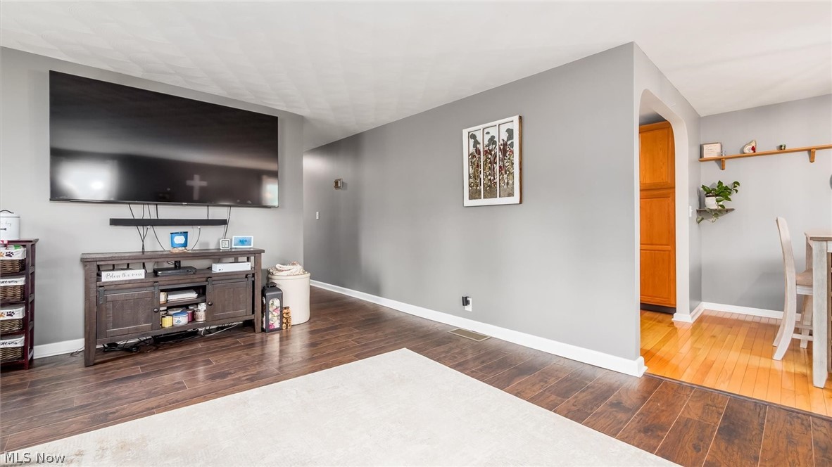 948 N Moorewood Drive Zanesville OH 43701