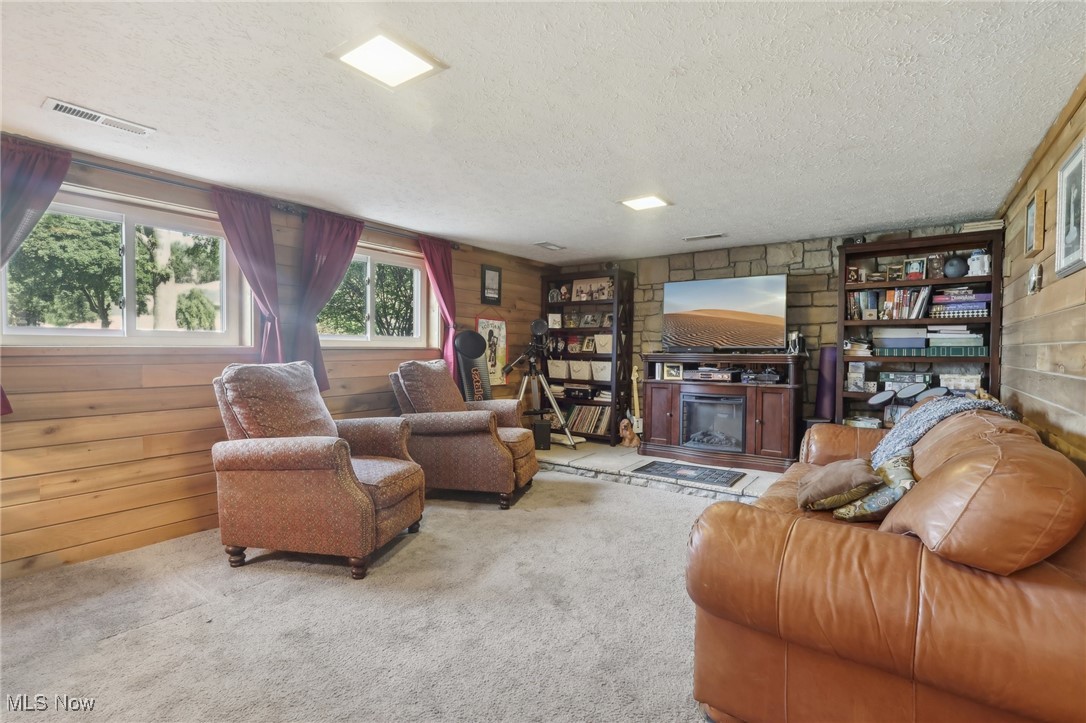 29314 Laurel Lane Wickliffe OH 44092
