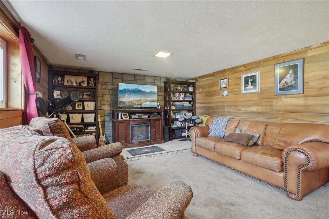 29314 Laurel Lane Wickliffe OH 44092
