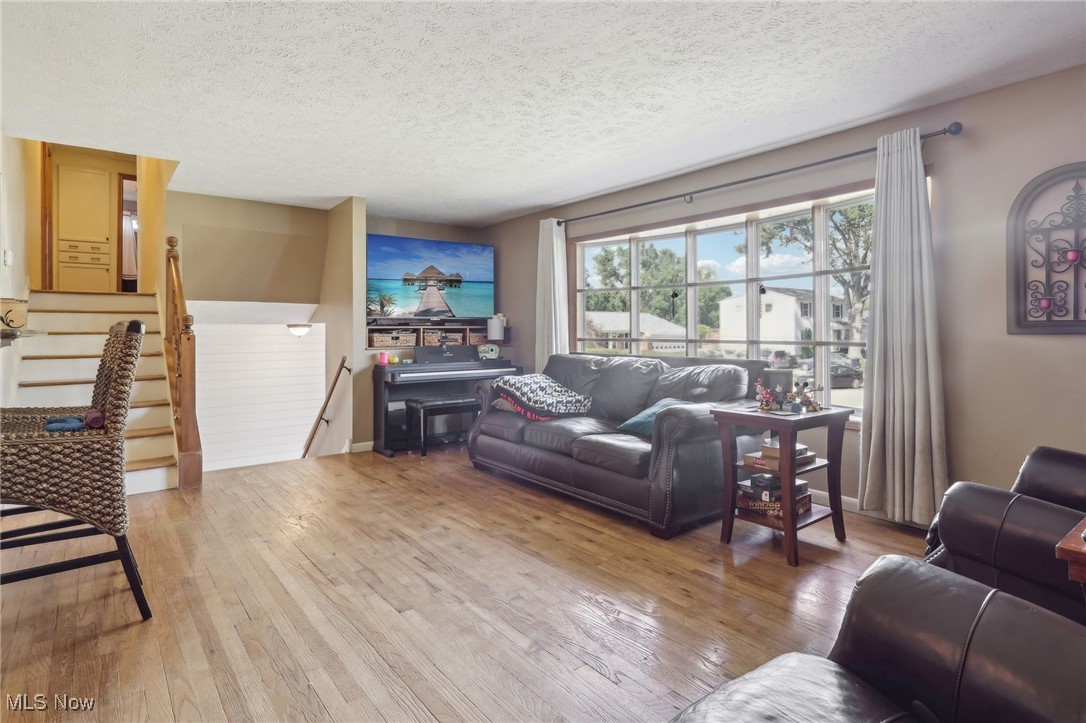 29314 Laurel Lane Wickliffe OH 44092