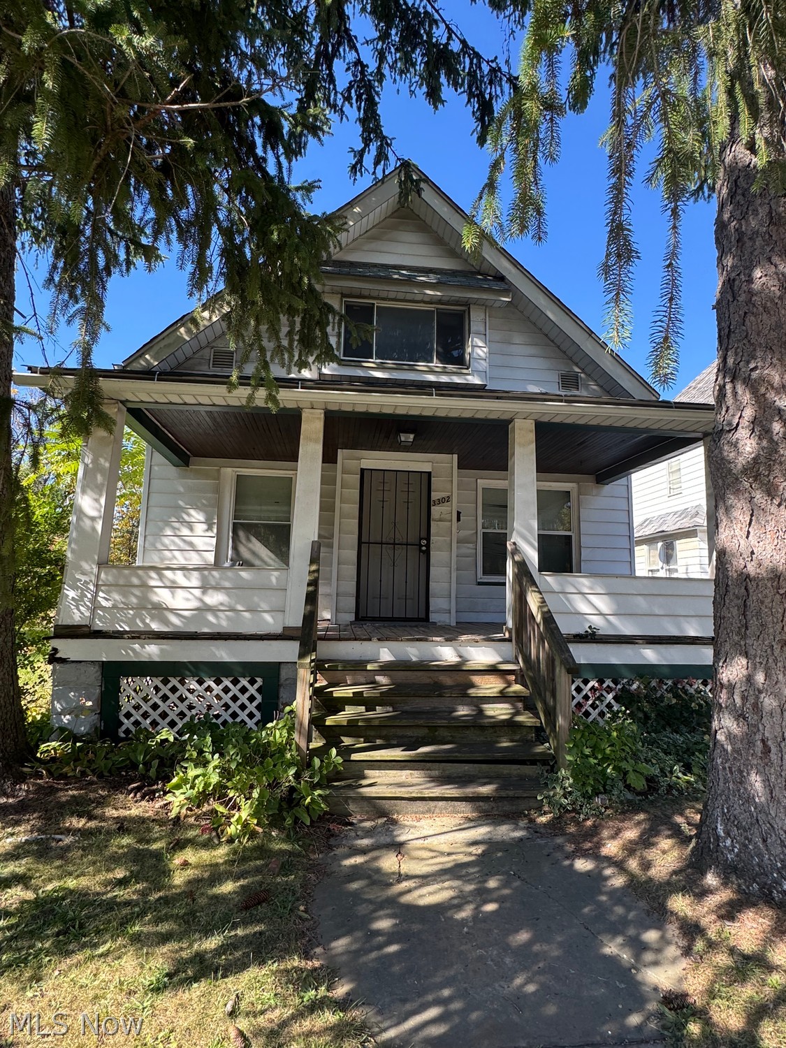 3302 E 105th Street Cleveland OH 44104