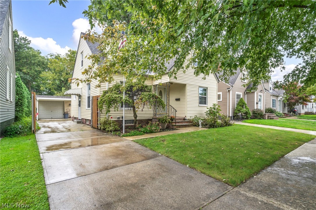 1317 Mayview Avenue Cleveland OH 44109
