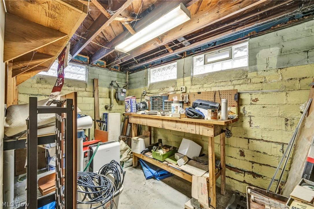 1317 Mayview Avenue Cleveland OH 44109
