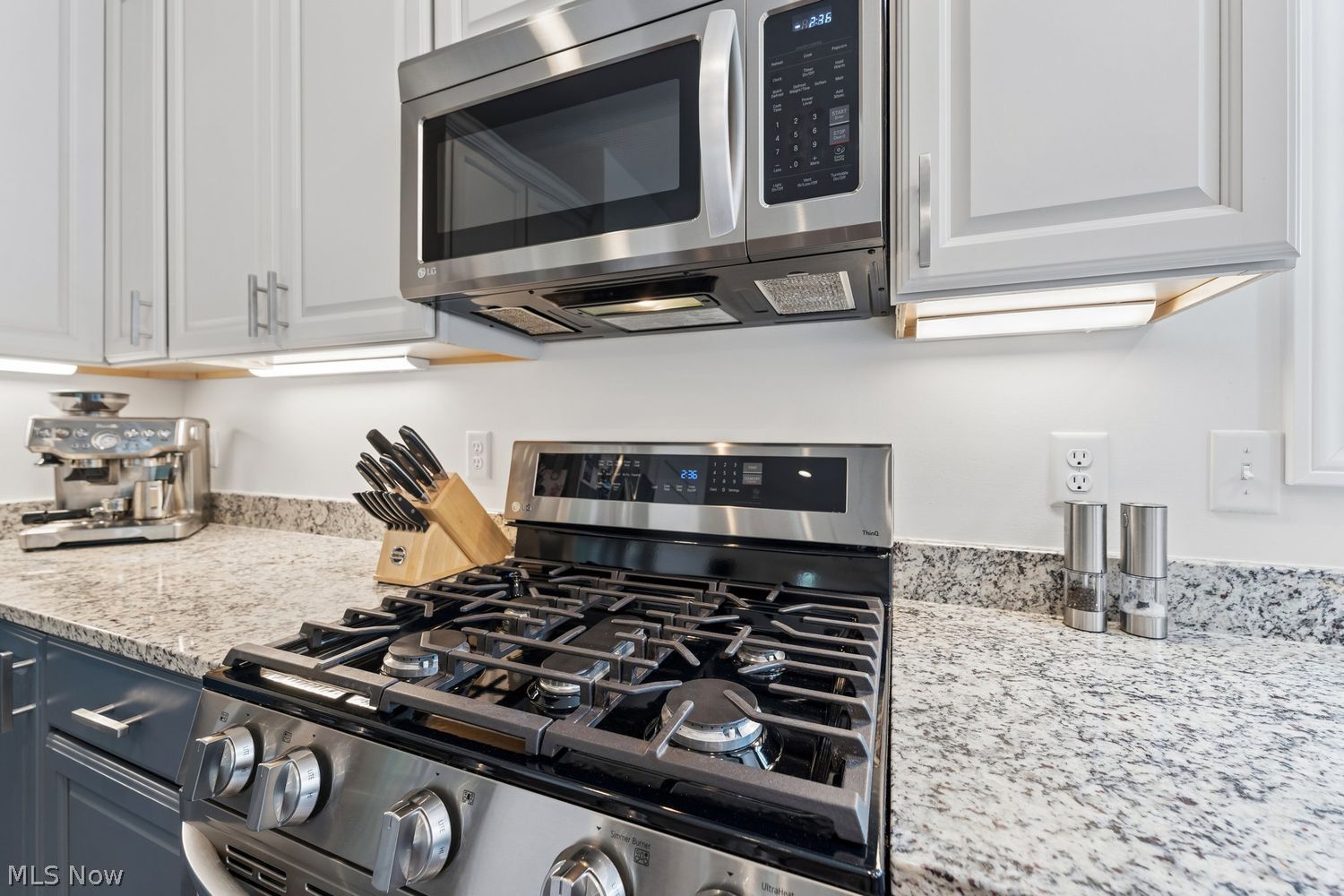 4880 Mandarin Drive Seville OH 44273