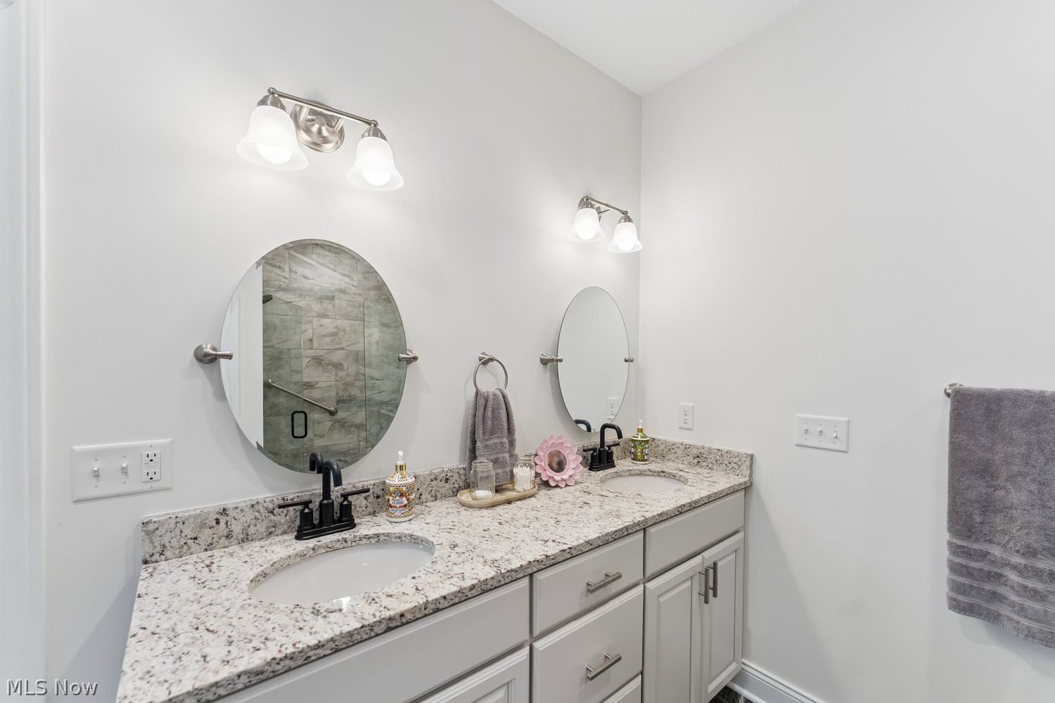 4880 Mandarin Drive Seville OH 44273