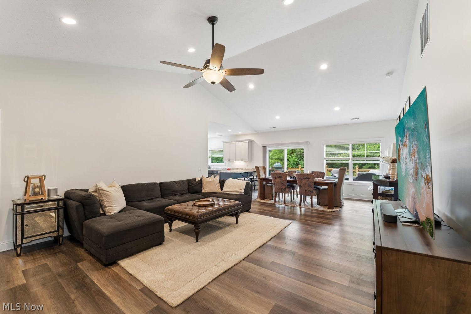 4880 Mandarin Drive Seville OH 44273