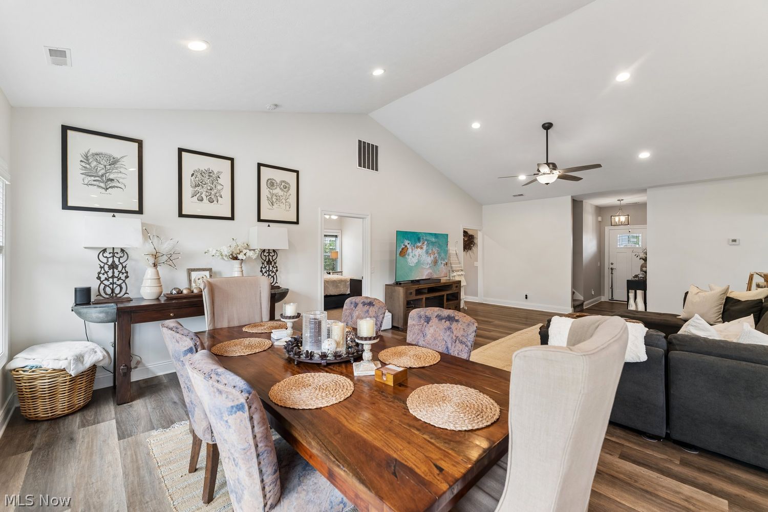 4880 Mandarin Drive Seville OH 44273