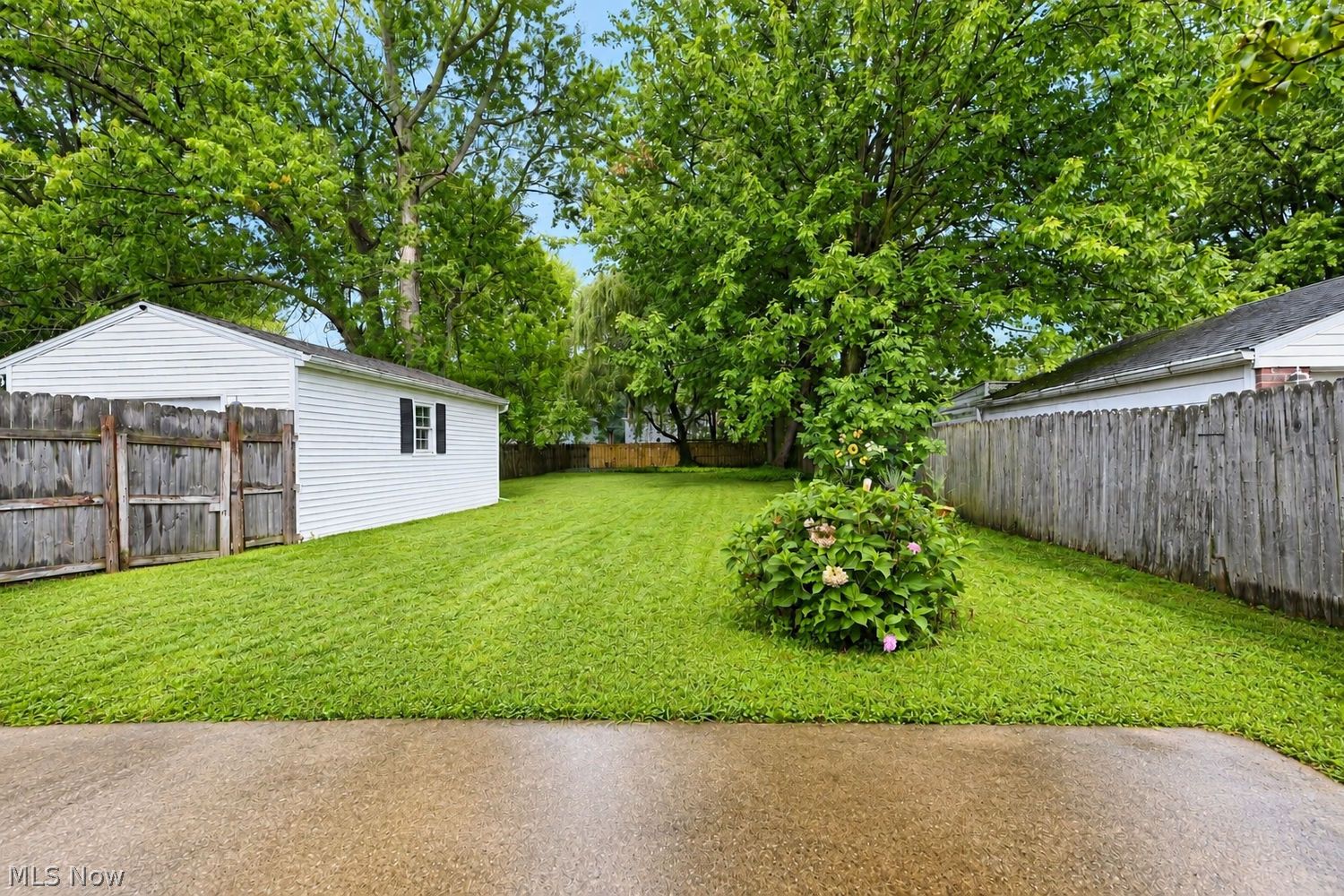 24989 Hall Drive Westlake OH 44145