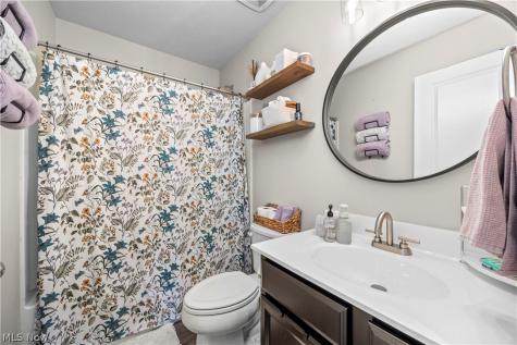 2161 Fowl Road Elyria OH 44035