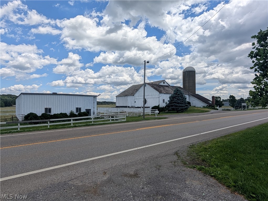 12720 Columbiana Canfield Road Columbiana OH 44408