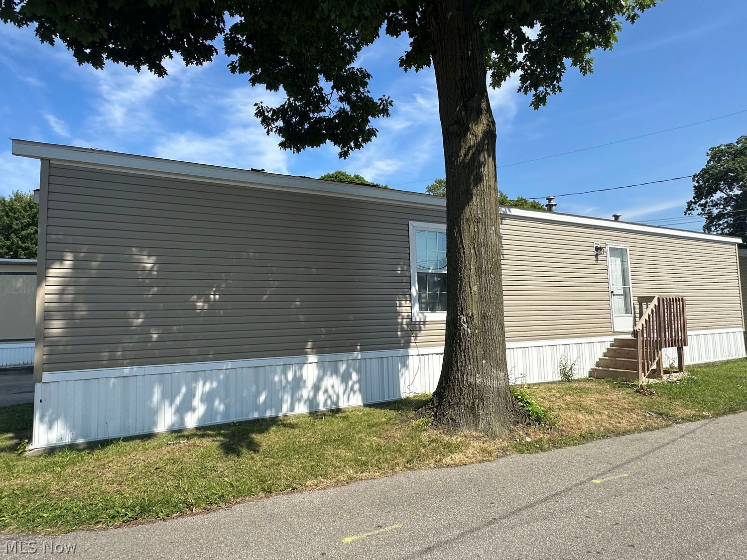 108 Westwoods Amherst OH 44001