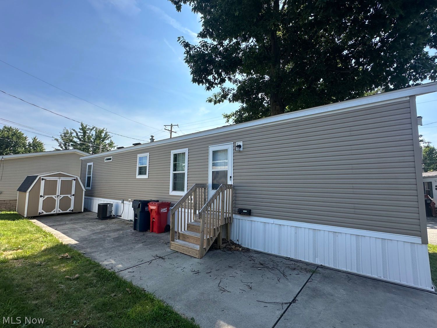108 Westwoods Amherst OH 44001