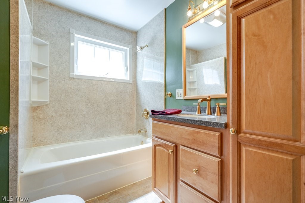 3241 W 231st Street North Olmsted OH 44070