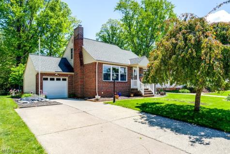 3241 W 231st Street North Olmsted OH 44070