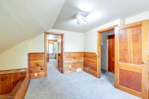 3241 W 231st Street North Olmsted OH 44070