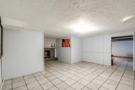 3241 W 231st Street North Olmsted OH 44070