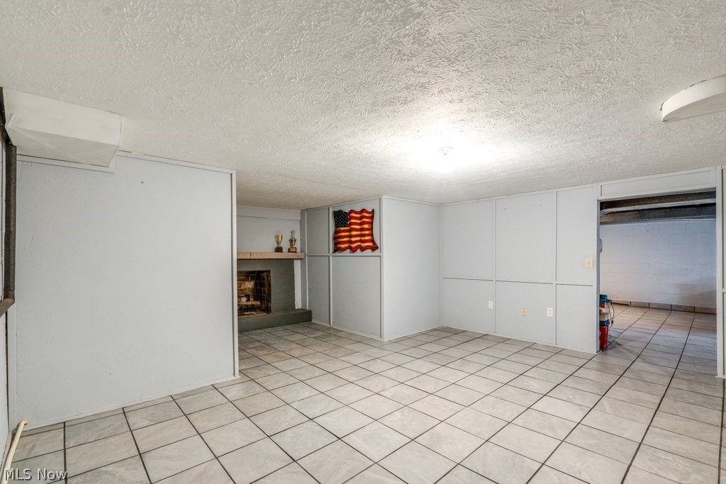 3241 W 231st Street North Olmsted OH 44070