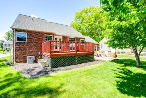 3241 W 231st Street North Olmsted OH 44070